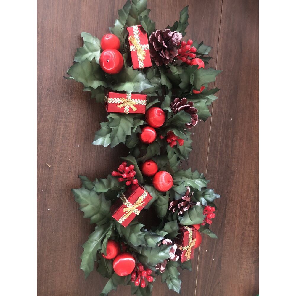 Vtg Plastic Christmas Holiday Candle Wreath Ring Kitschy Pinecones And Fruit Set
